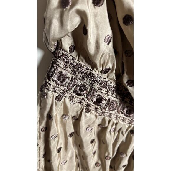 Max Azria Collection Sz 4 Tan 100% Silk Embroidered Polka Dot Bubble Hem Dress - Picture 5 of 12